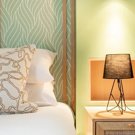 Hotel Le Bastille By Sweett Parigi