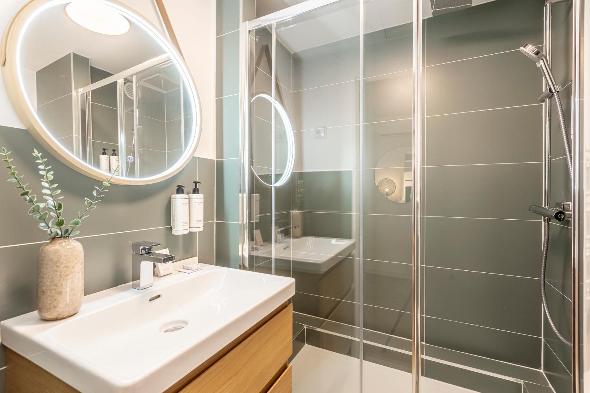 Le Bastille By Sweett Paris